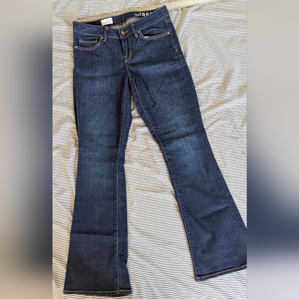 Gap boot cut mid rise jeans size 26 waist